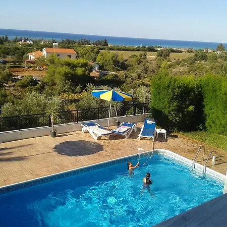 Papas Villas Villa Polis