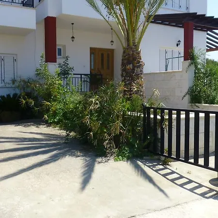 Villa Papas Villas *